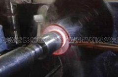 自動(dòng)化生產(chǎn)線上的臥式淬火機(jī)床來自高氏